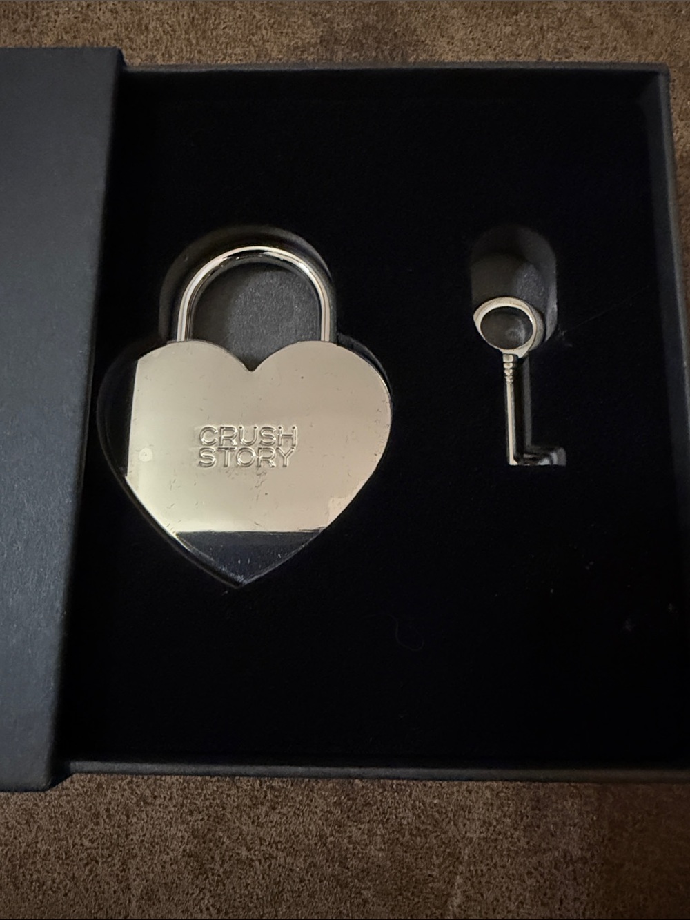Chanel La Collection Heart Padlock - Silver - Picture 3 of 3